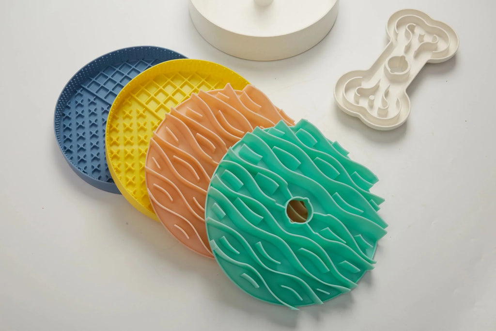 Puzzlefeeder Dog Slow Feeder by PetFuture, Perfect For Dry, Wet, Raw Food
