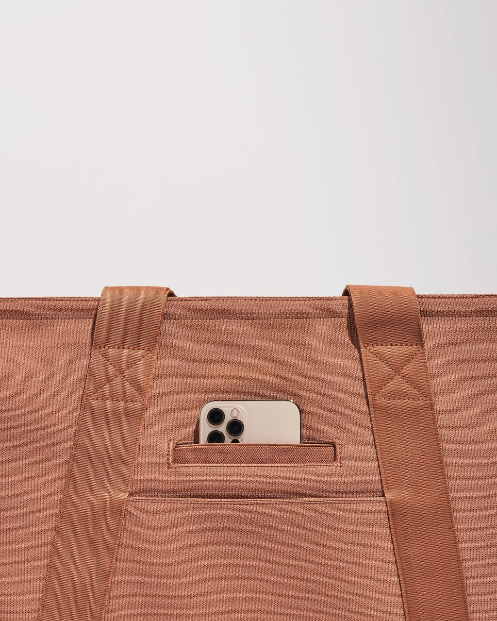 Wild One Everyday Carrier - Machine washable, made with 80 water bottles
