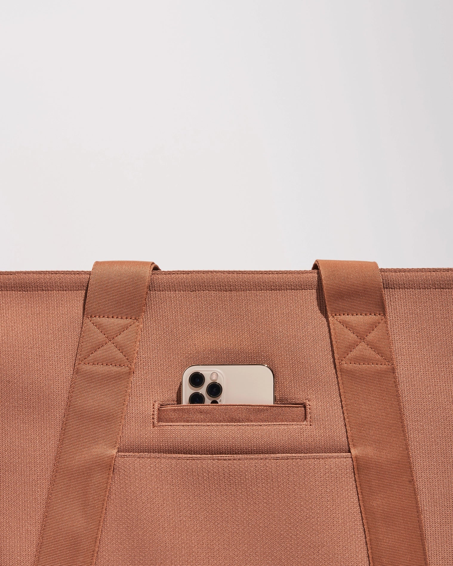 Wild One Everyday Carrier - Machine washable, made with 80 water bottles