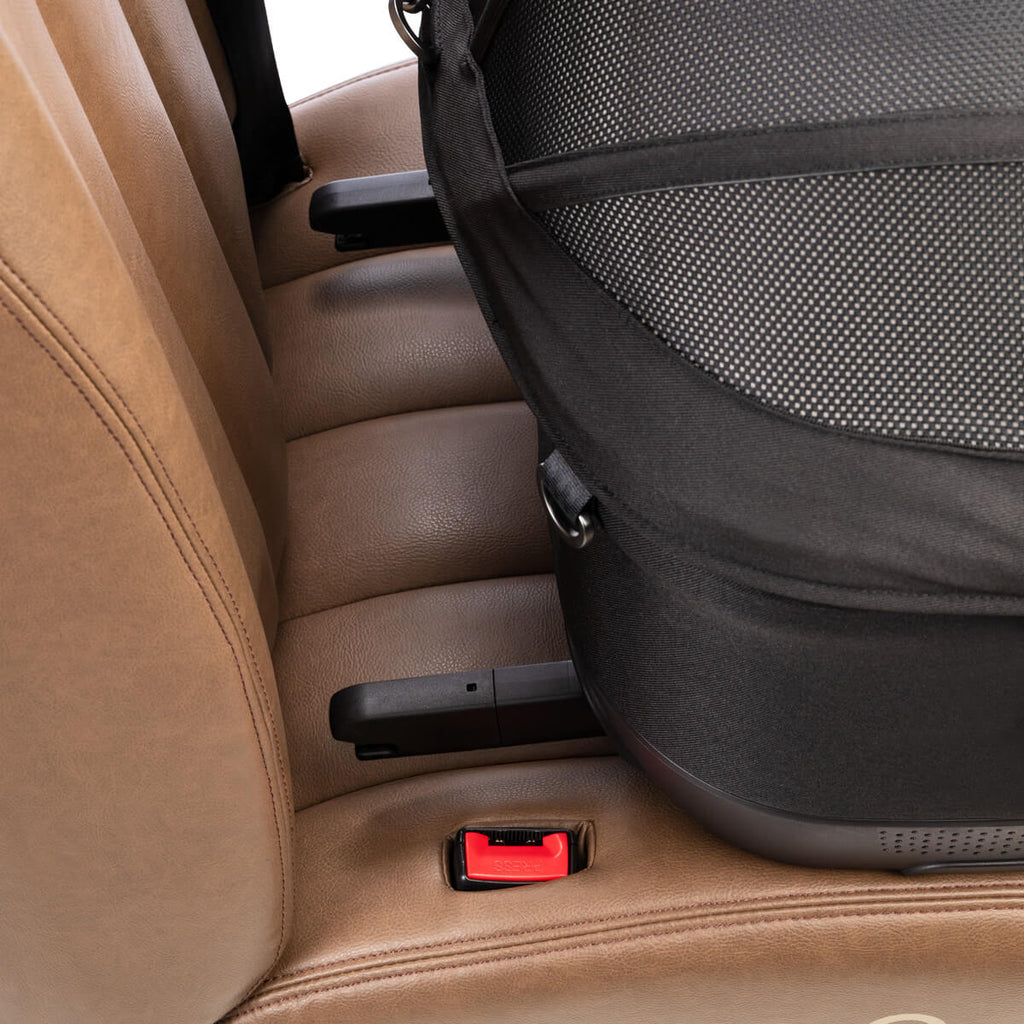 Tavo Pets Maeve™ iso5x Wind Series - Tavo’s  newest crash-tested car seat! Please Note Shipping Time Frame in Description