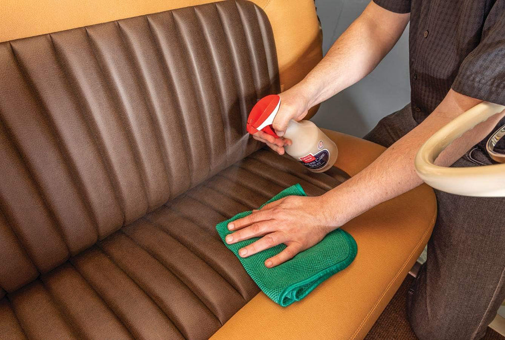 Griot's Garage Leather Care Spray - 22 oz.