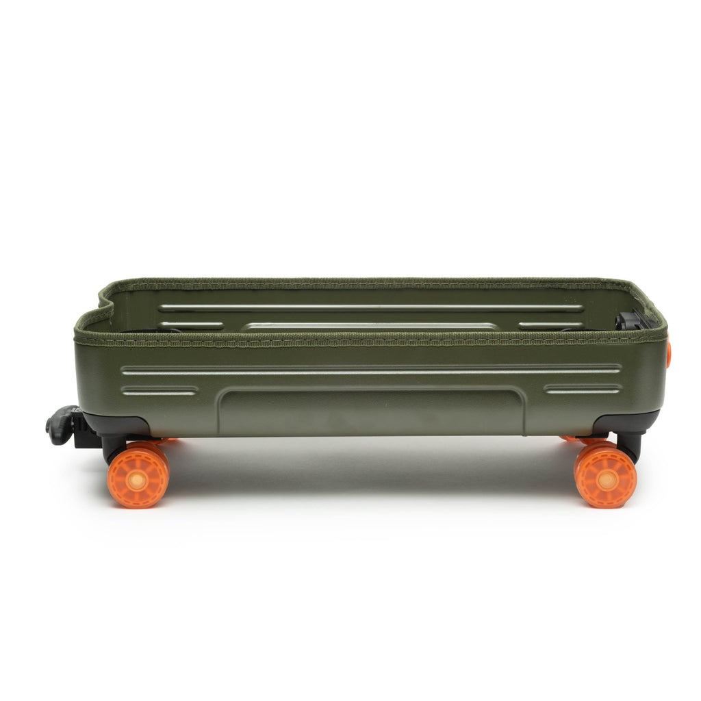 READY-TO-ROLL PET CARRIER WHEEL BASE