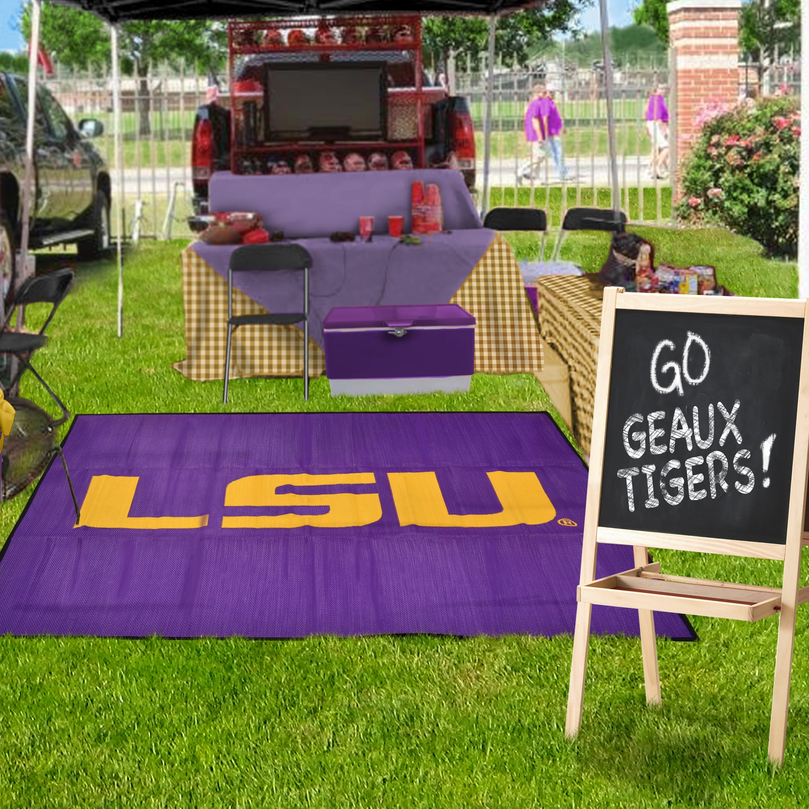 Collegiate Tailgate Picnic Mat