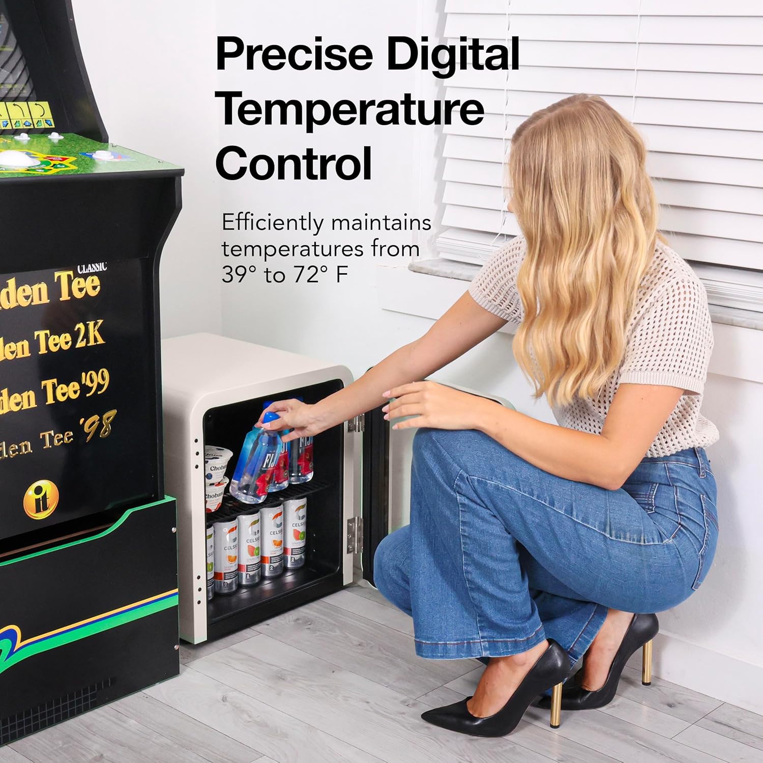 Decor 1.7 cu ft Mini Fridge