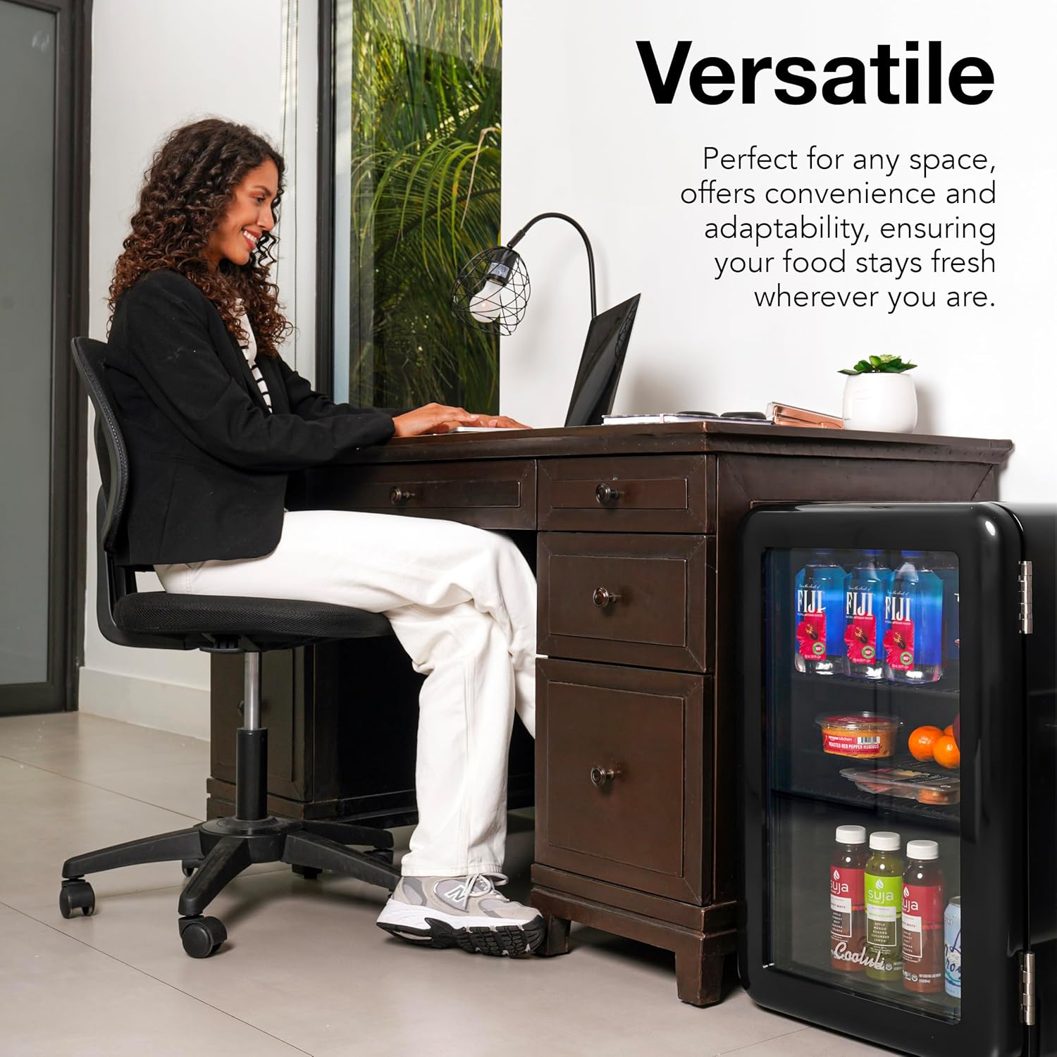 Decor 2.4 cu ft Mini Fridge