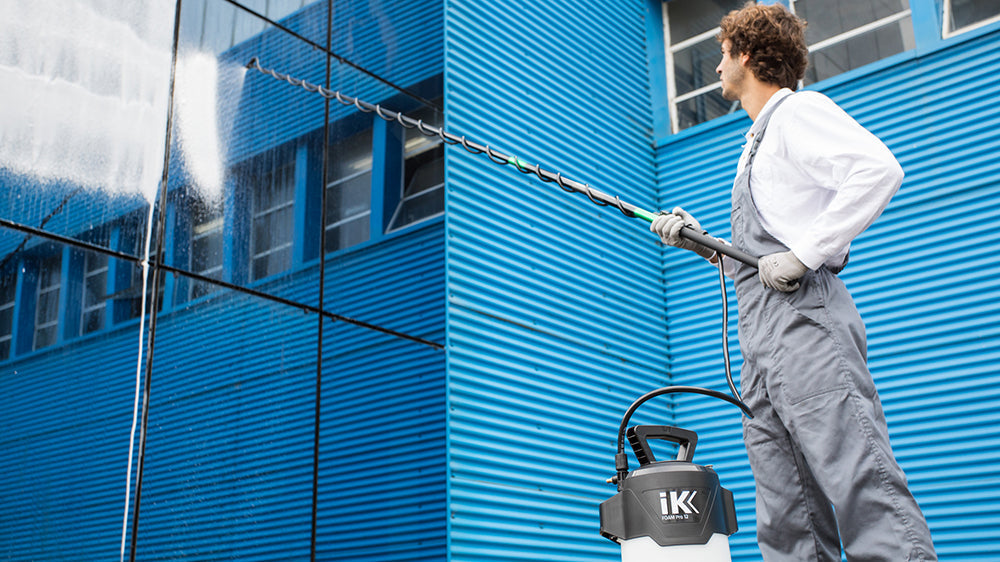 IK FOAM Pro 12 Professional Sprayer -  1.5 gal.