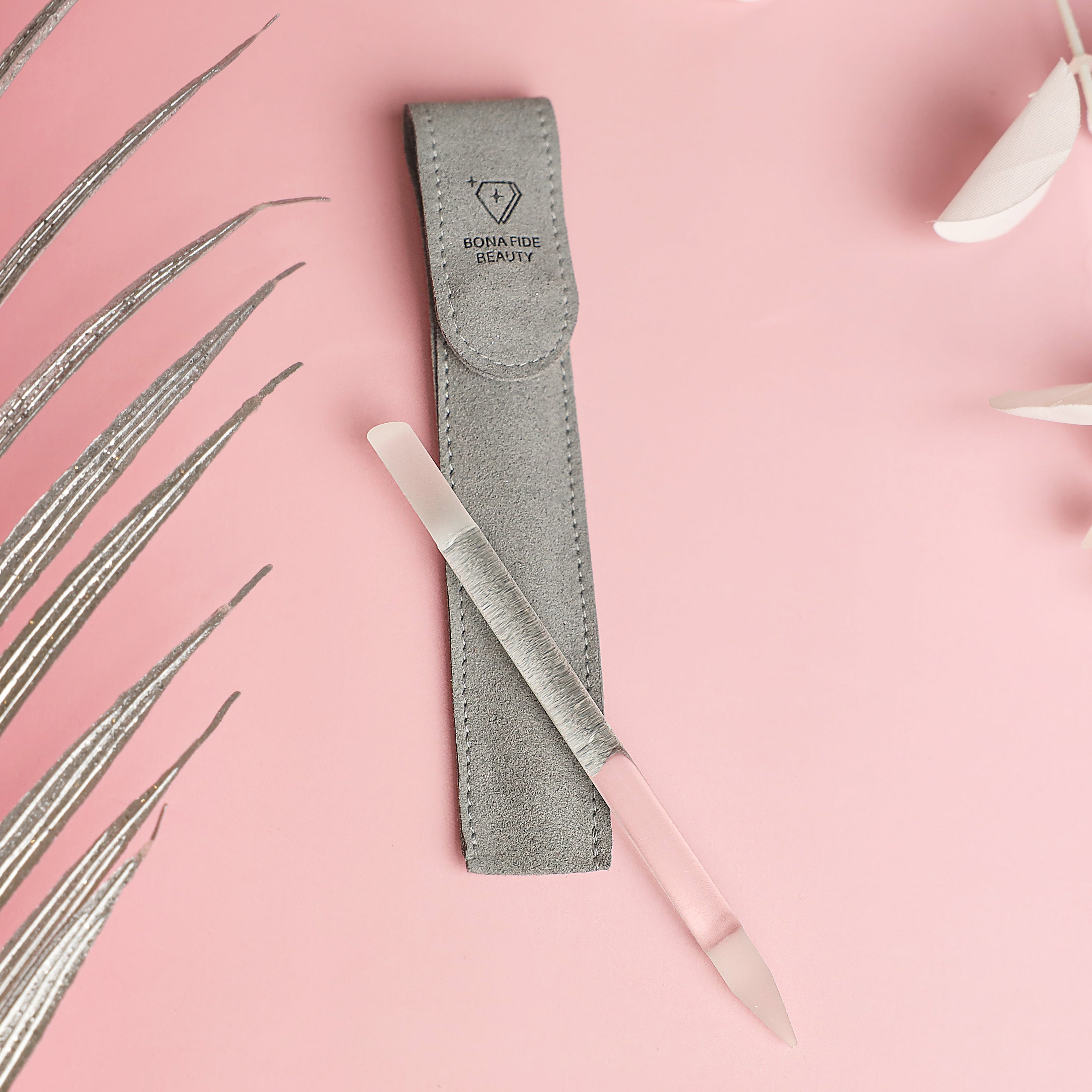 Single Czech Glass Cuticle Pusher