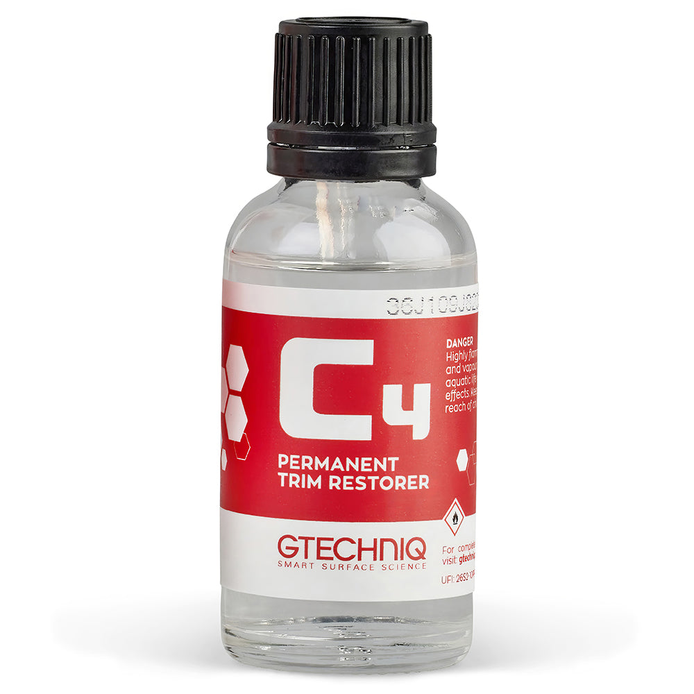 Gtechniq C4 Permanent Trim Restorer - 15 ml