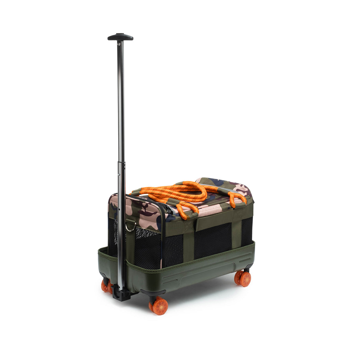 READY-TO-ROLL PET CARRIER & WHEEL BASE KIT