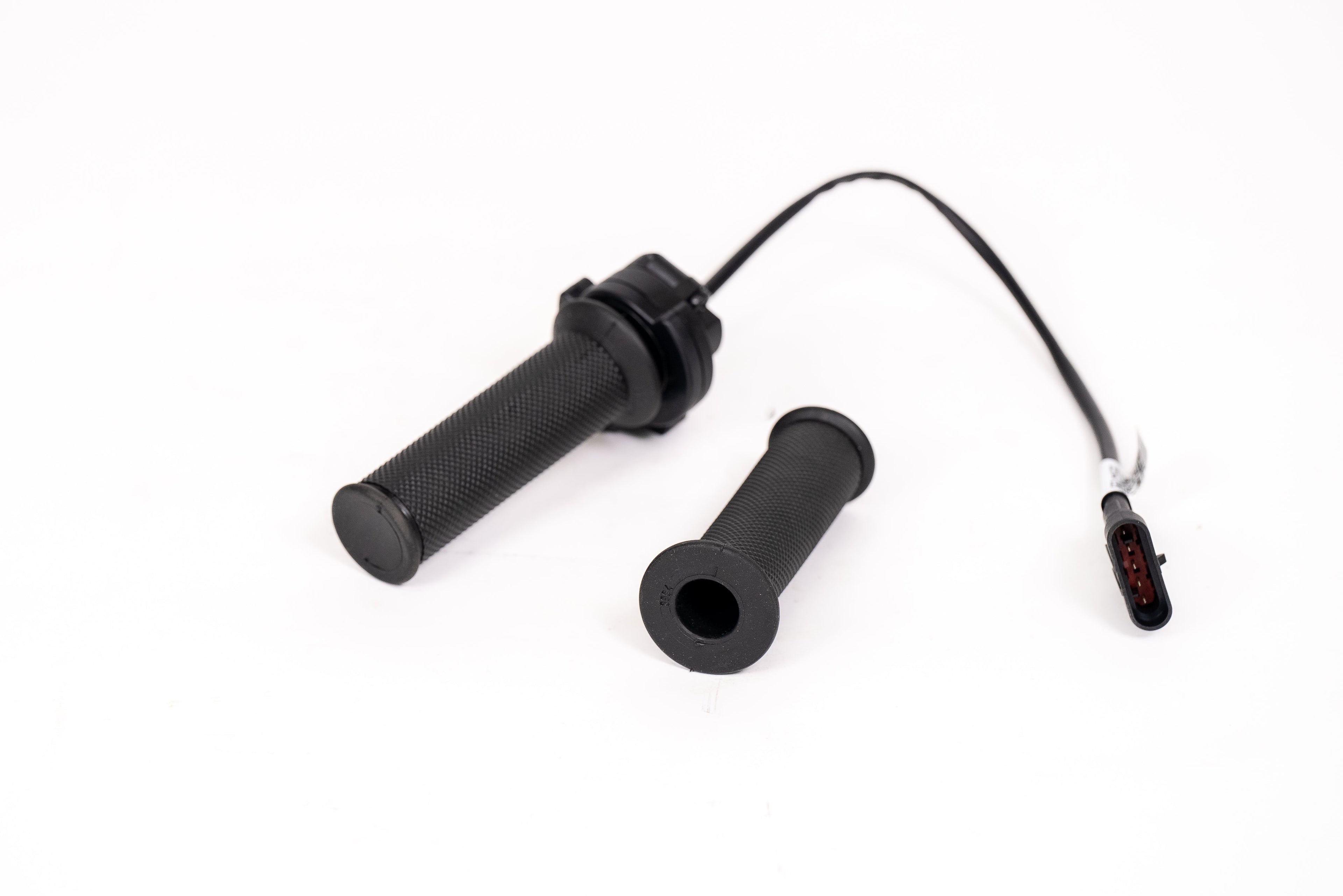 Domino Twist Grip Throttle - 0-5K Ohm - IP67 Rated (Dust & Water Resistant)