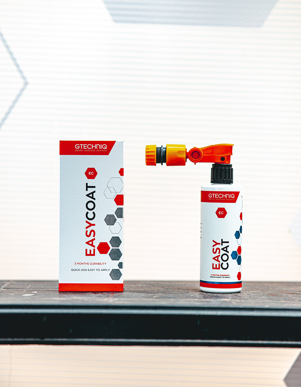 Gtechniq Easy Coat - 500 ml (includes dispenser)
