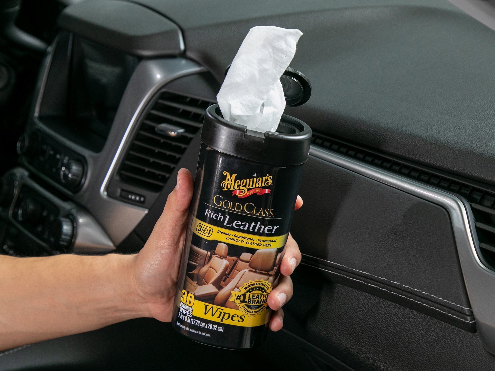 Meguiar's Gold Class Rich Leather Cleaner/Conditioner Wipes, G10900 - 25 Wipes