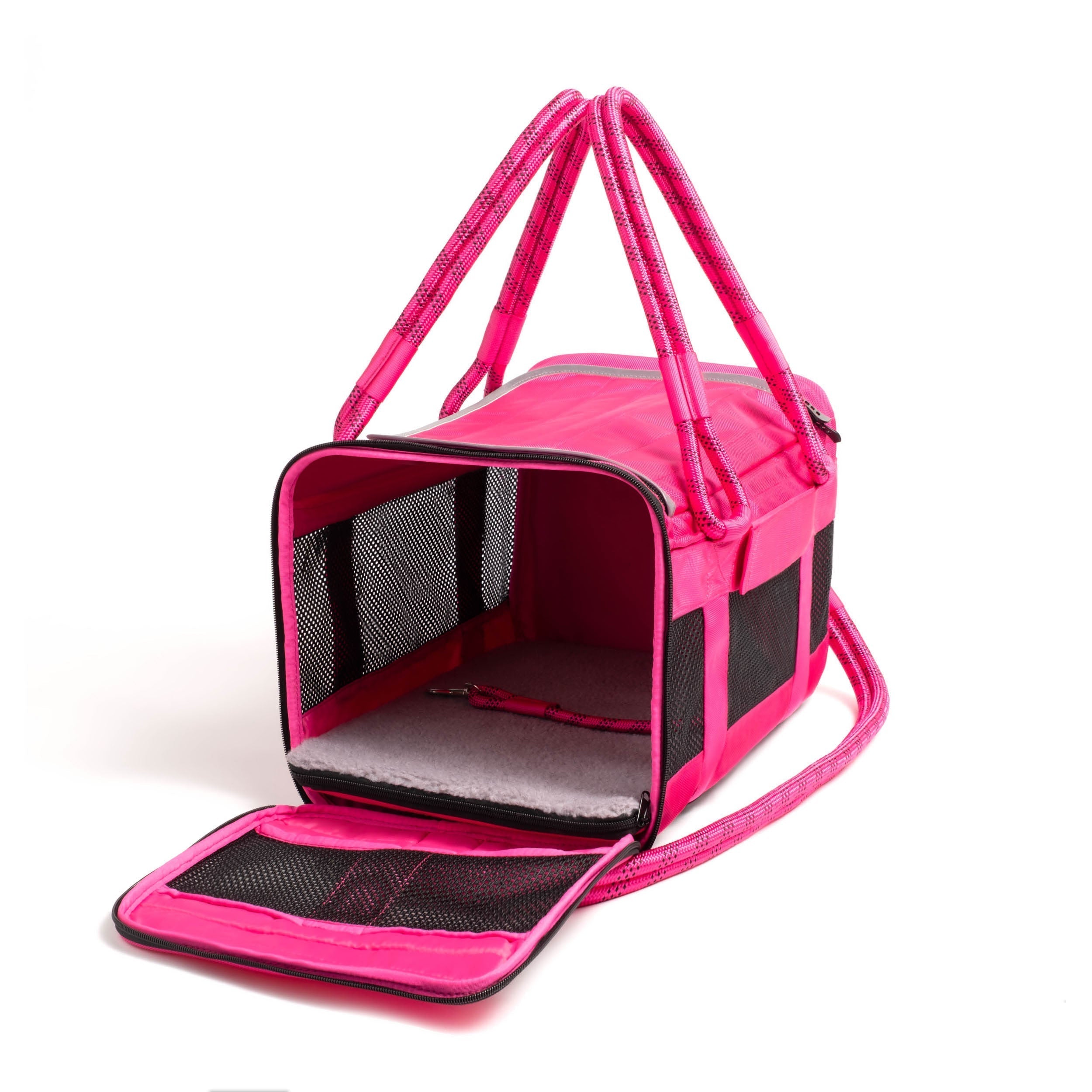 OUT-OF-OFFICE PET CARRIER RE-LOVED EDITION