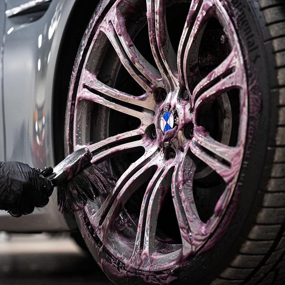 Gyeon Q2M Iron Wheel Cleaner - 4000 ml