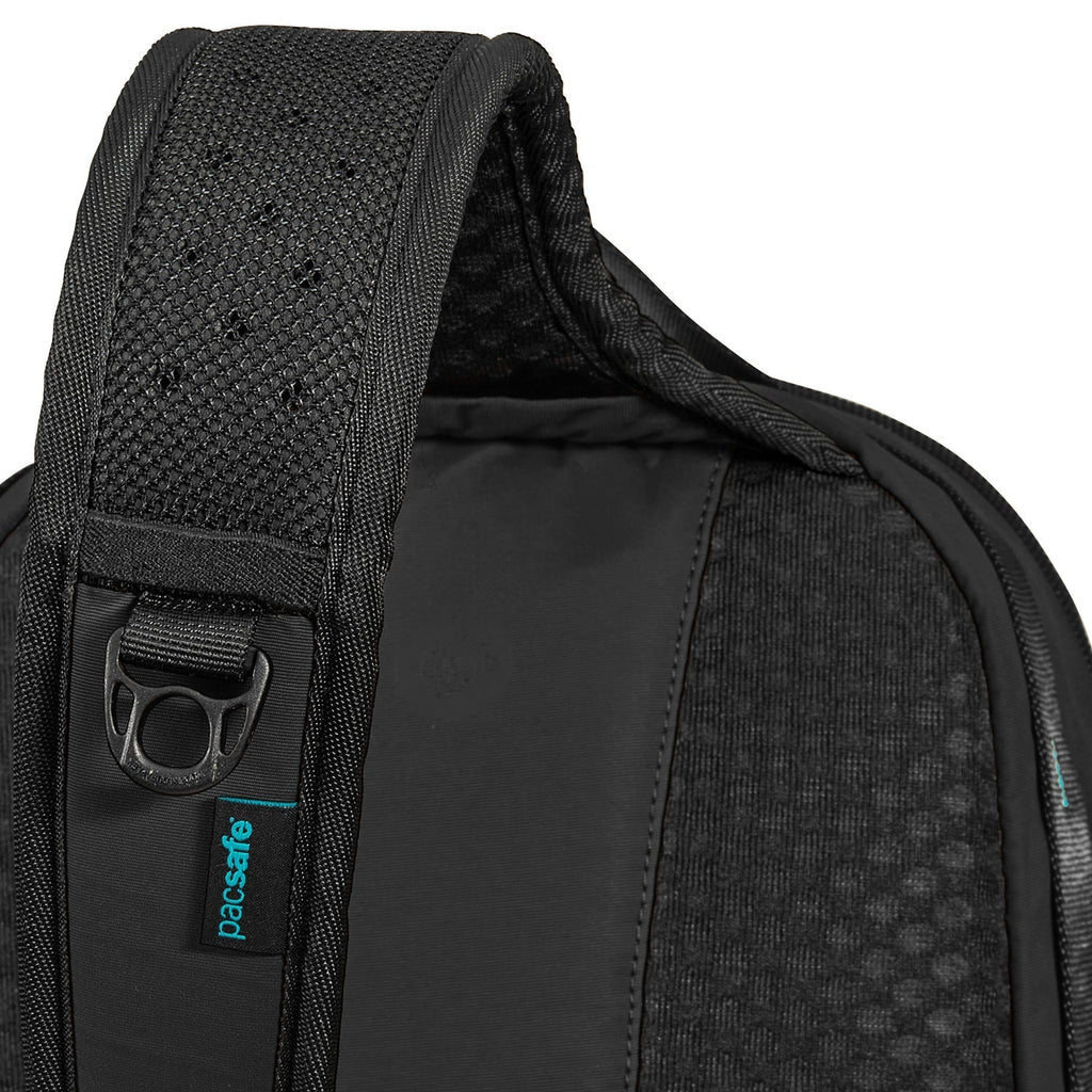 Pacsafe® Eco 12L防盜斜孭背囊