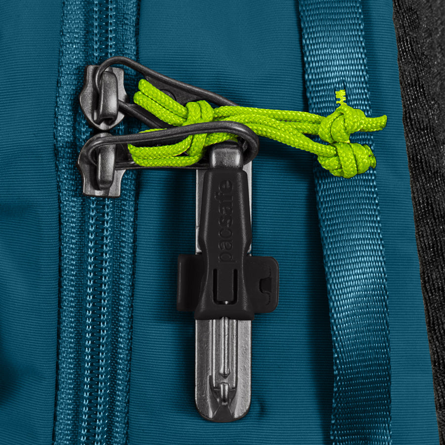 Pacsafe® Eco 12L防盜斜孭背囊