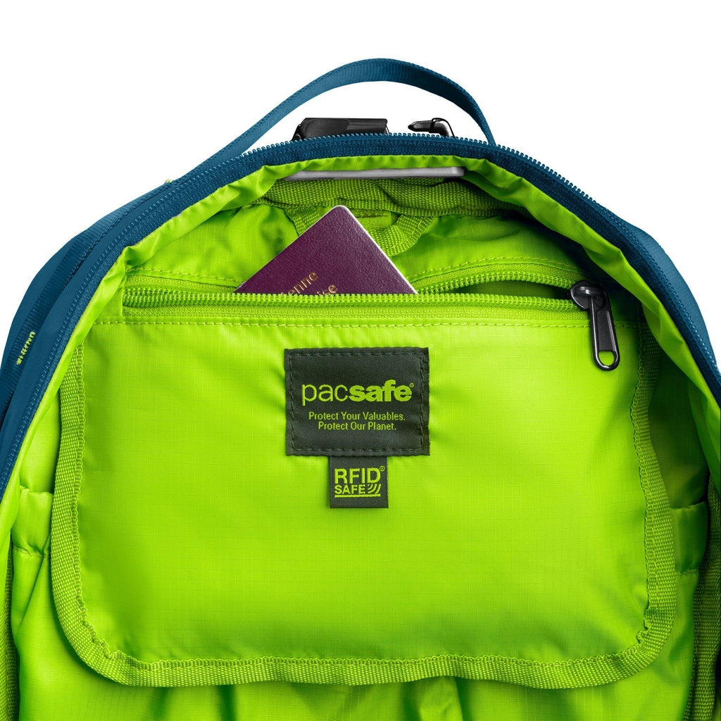 Pacsafe® Eco 18L 防盜背囊