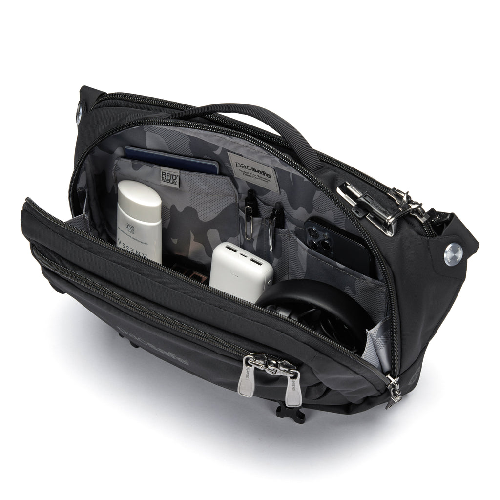 Pacsafe® EXP 12" 防盜斜孭胸袋