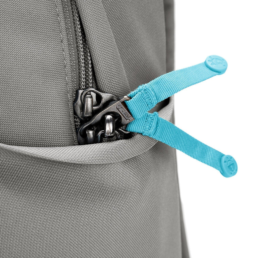 Pacsafe® GO 15L 防盜背囊