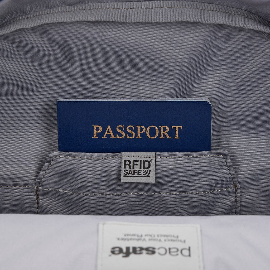 Pacsafe® GO 15L 防盜背囊