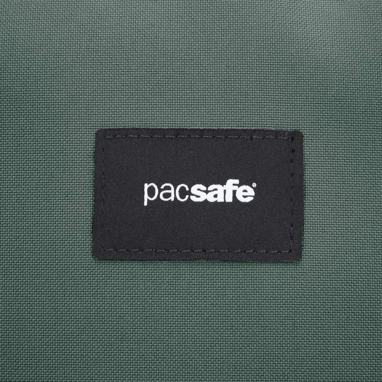 Pacsafe® GO 25L 防盜背囊