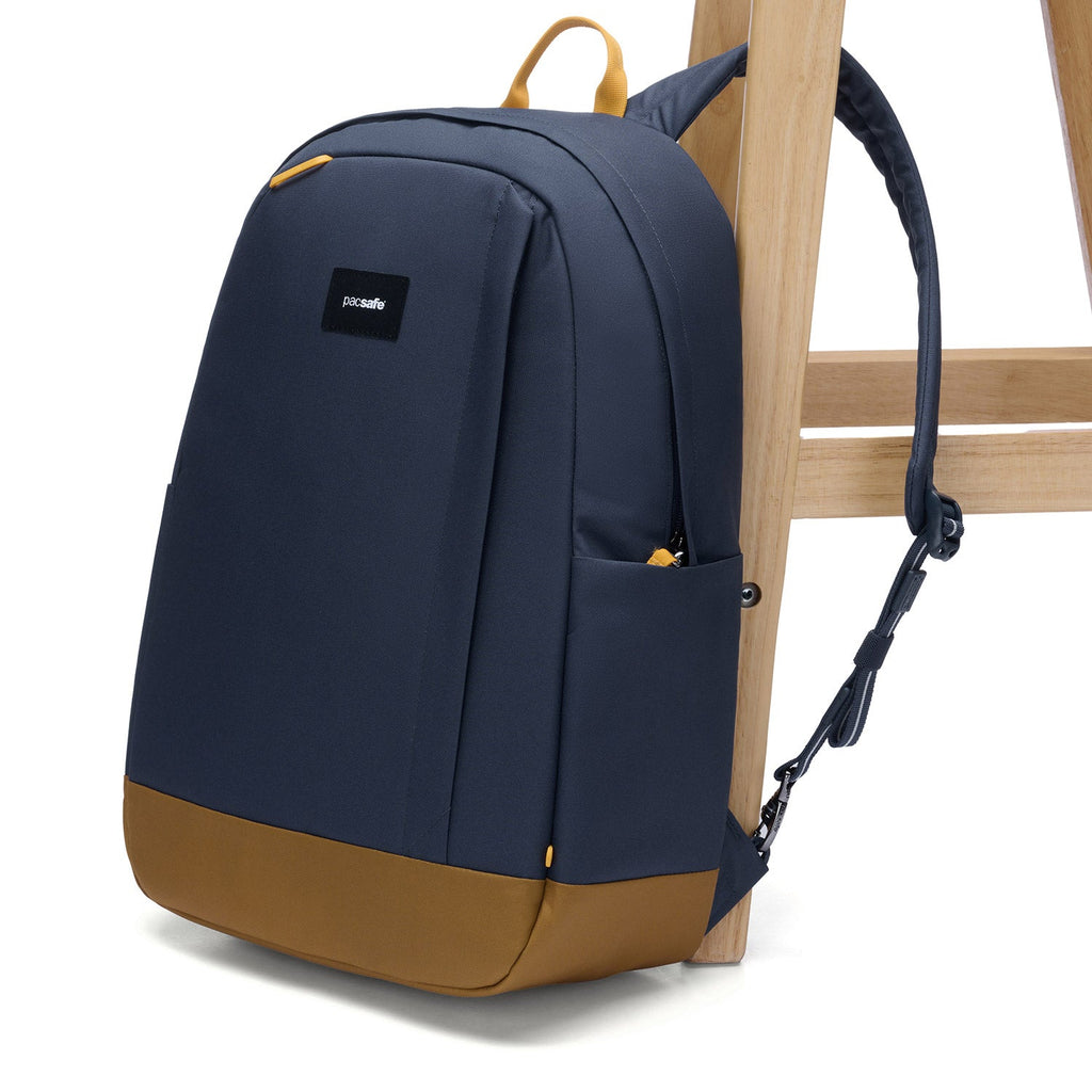 Pacsafe® GO 25L 防盜背囊