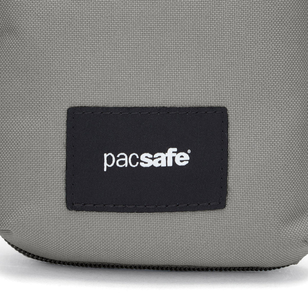 Pacsafe® GO袖珍防盜斜孭袋