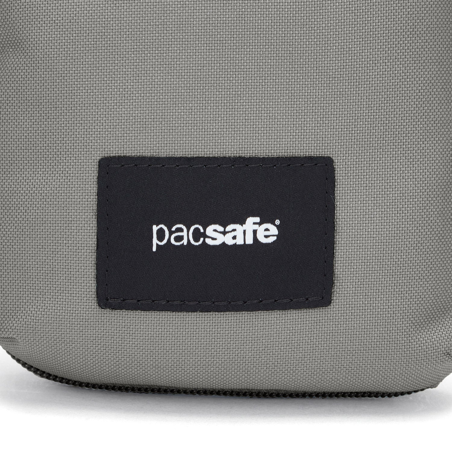 Pacsafe® GO袖珍防盜斜孭袋