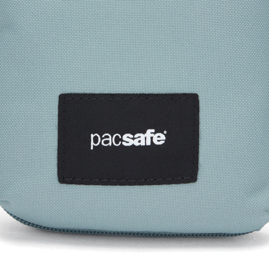 Pacsafe® GO袖珍防盜斜孭袋
