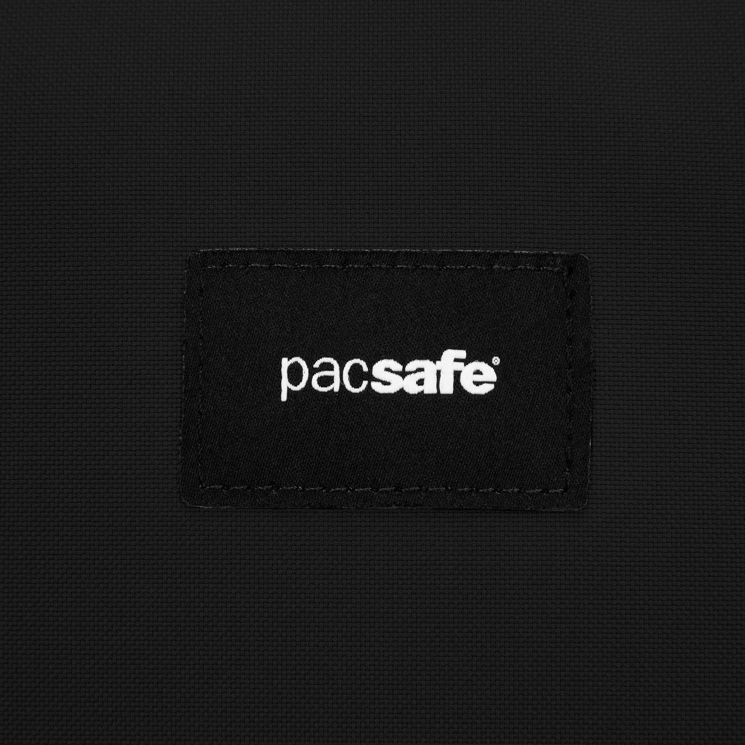 Pacsafe® GO 25L 防盜背囊
