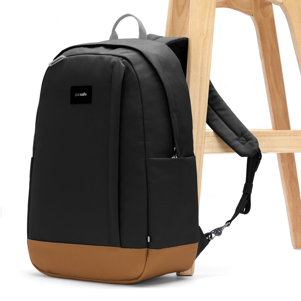 Pacsafe® GO 25L 防盜背囊