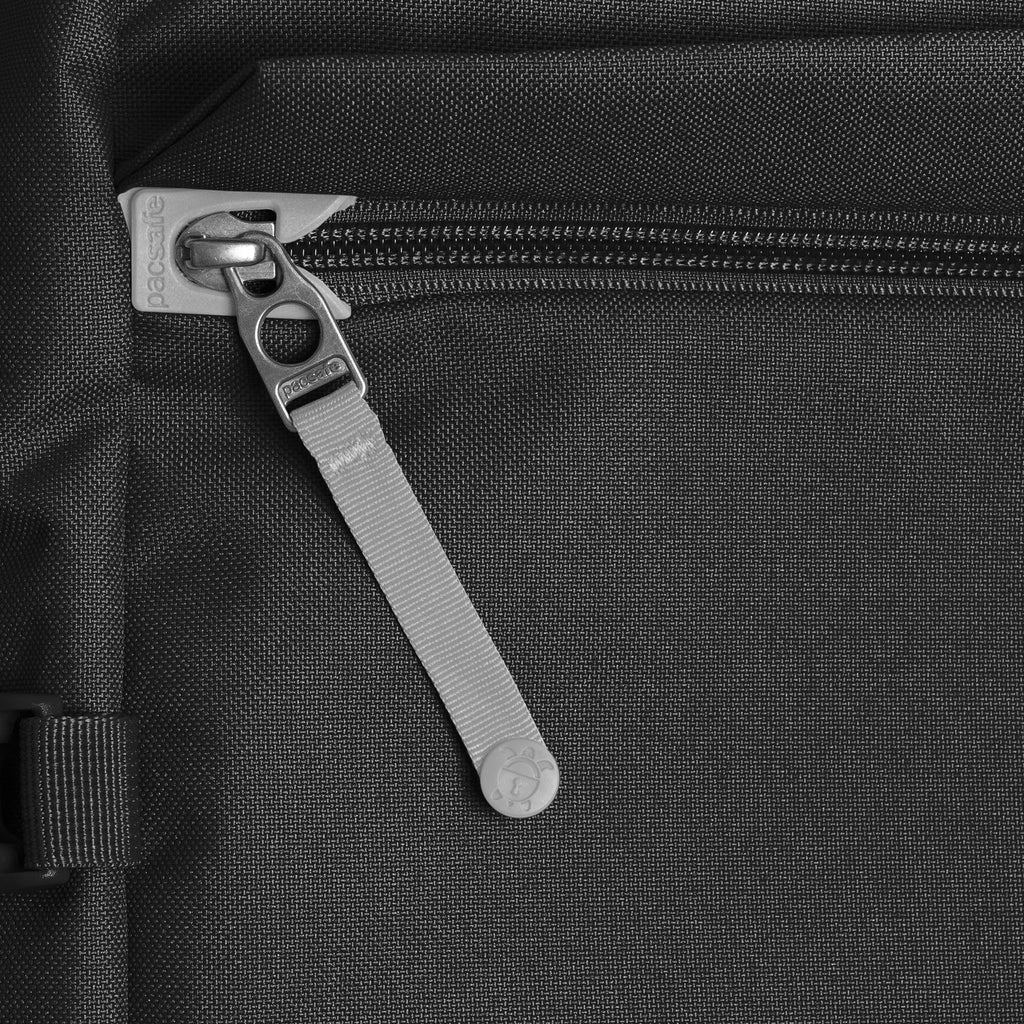 Pacsafe® GO 44L 可登機防盜背囊