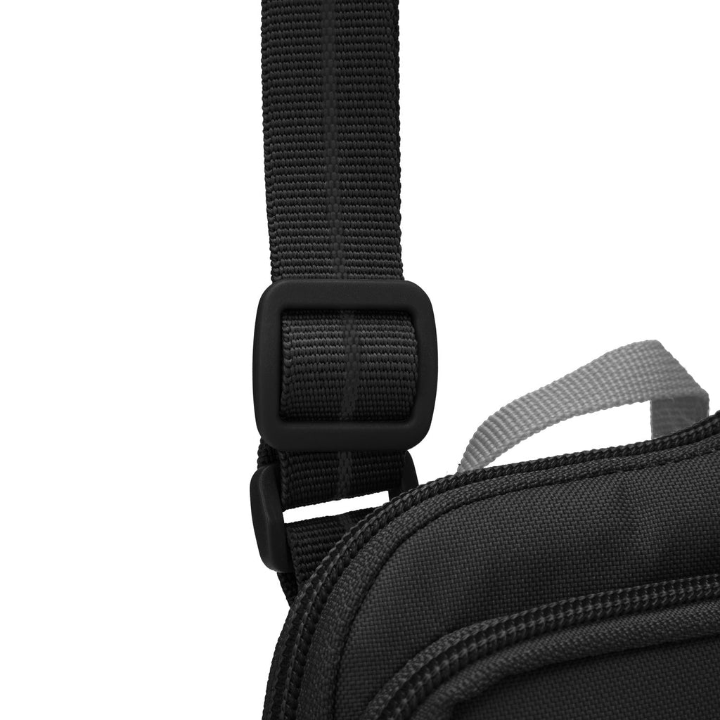 Pacsafe® GO袖珍防盜斜孭袋