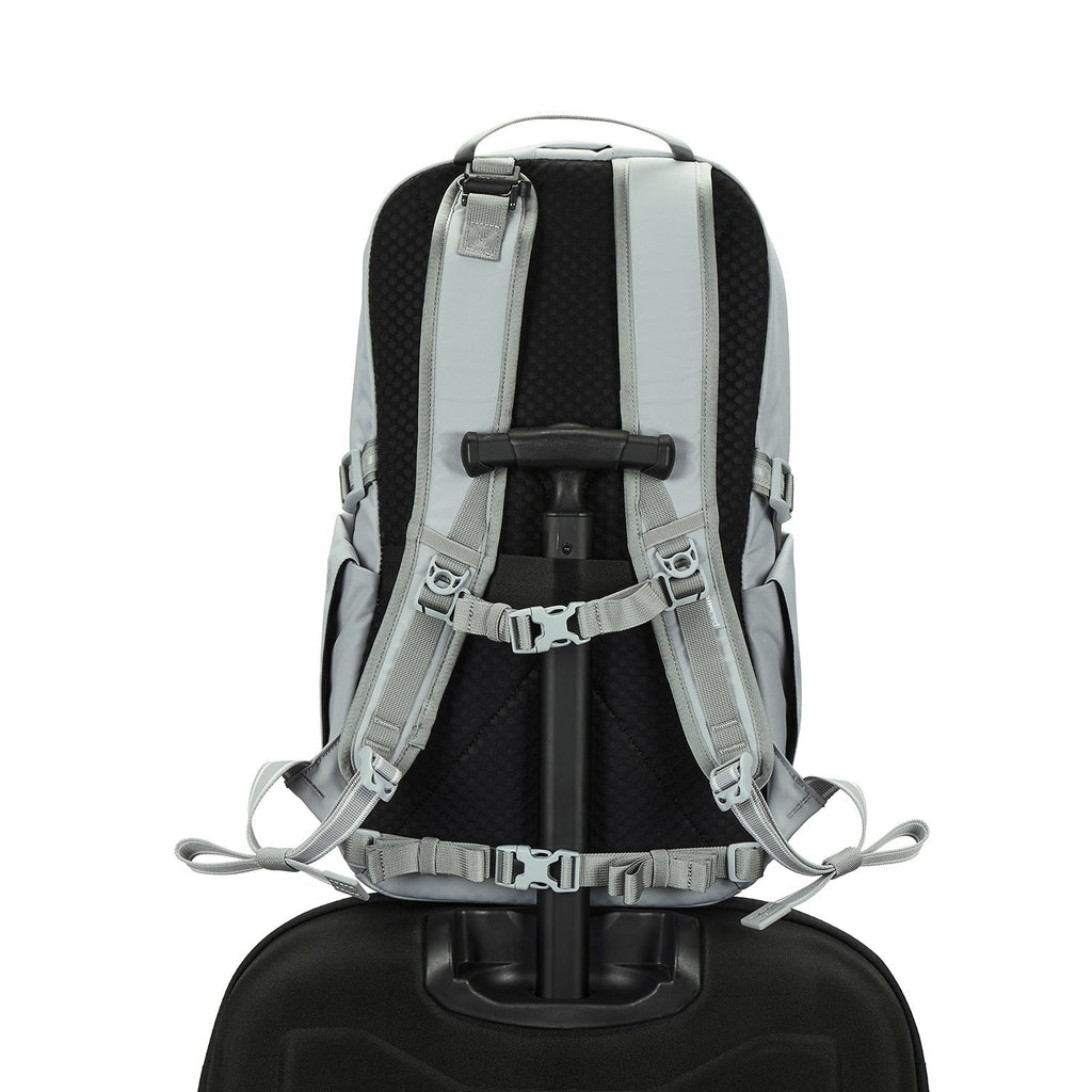 Pacsafe® Vibe 24L 防盜背囊