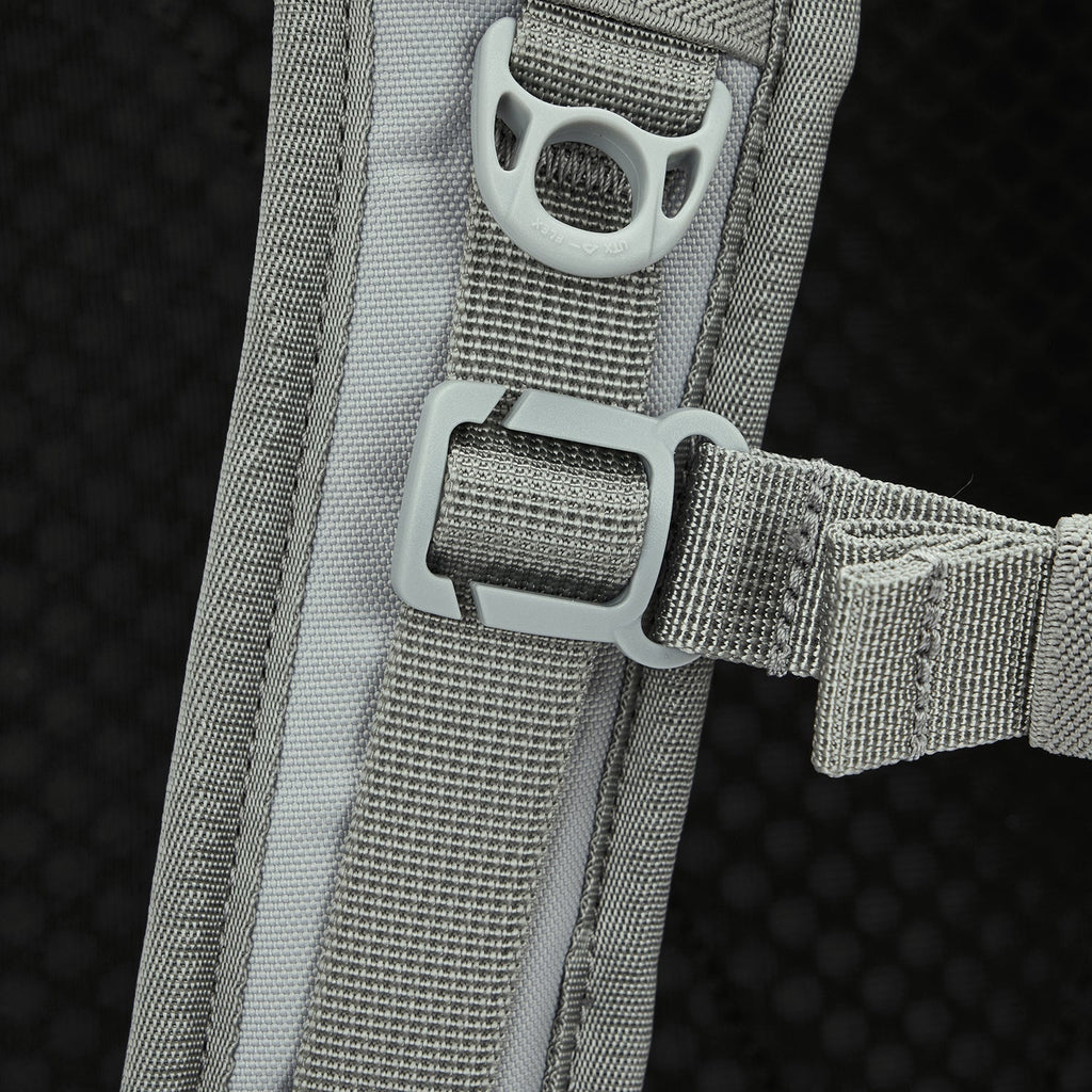 Pacsafe® Vibe 24L 防盜背囊