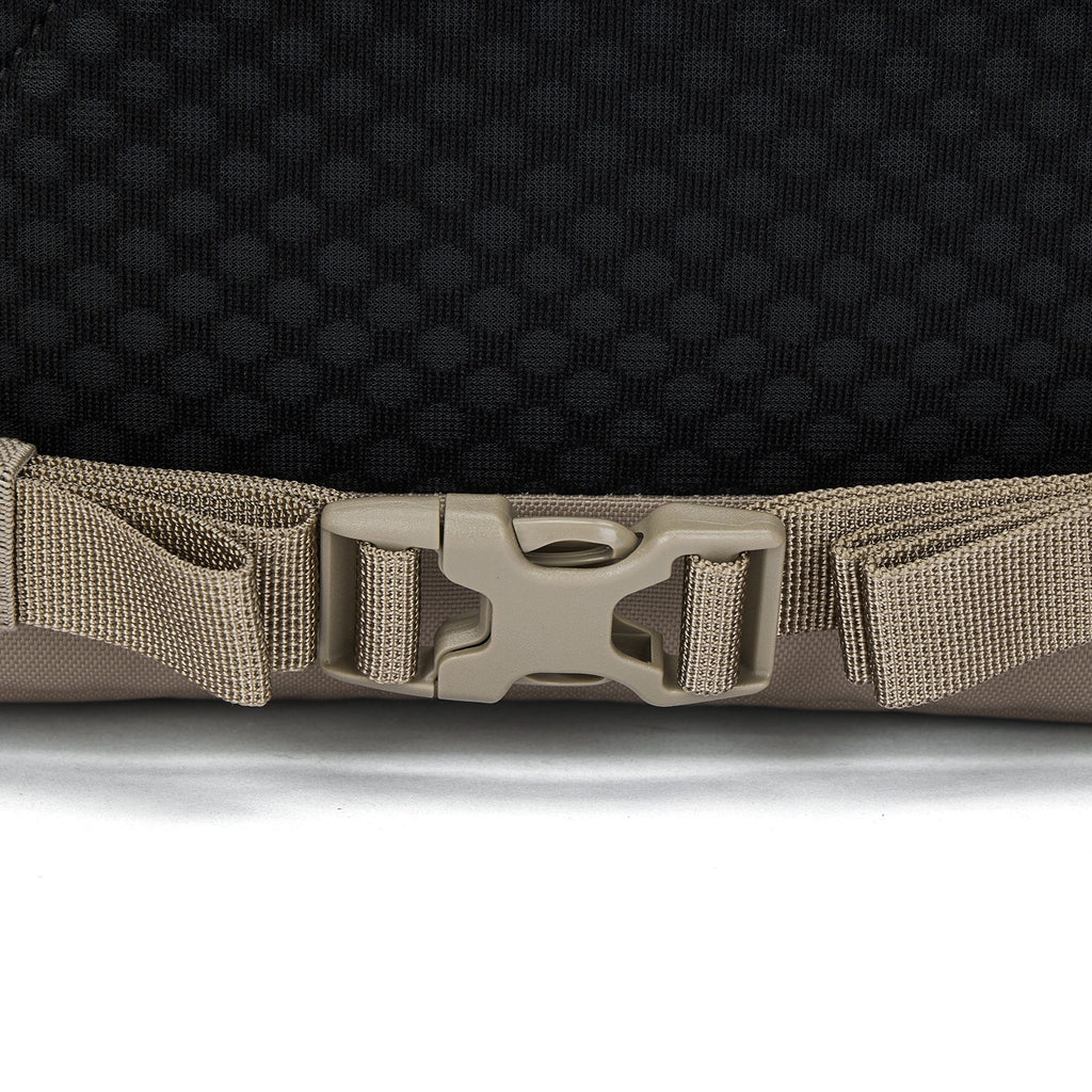 Pacsafe® Vibe 24L 防盜背囊