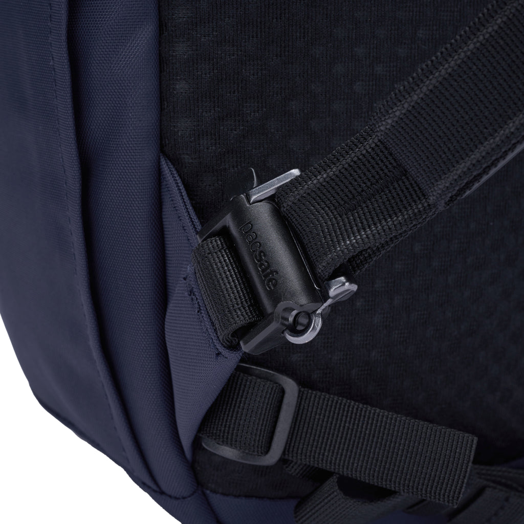 Pacsafe® V 26L 旅行防盜背囊