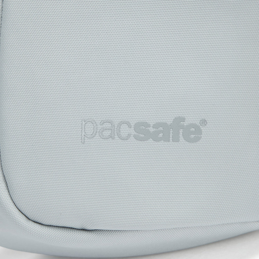 Pacsafe® V 實用防盜斜孭胸袋