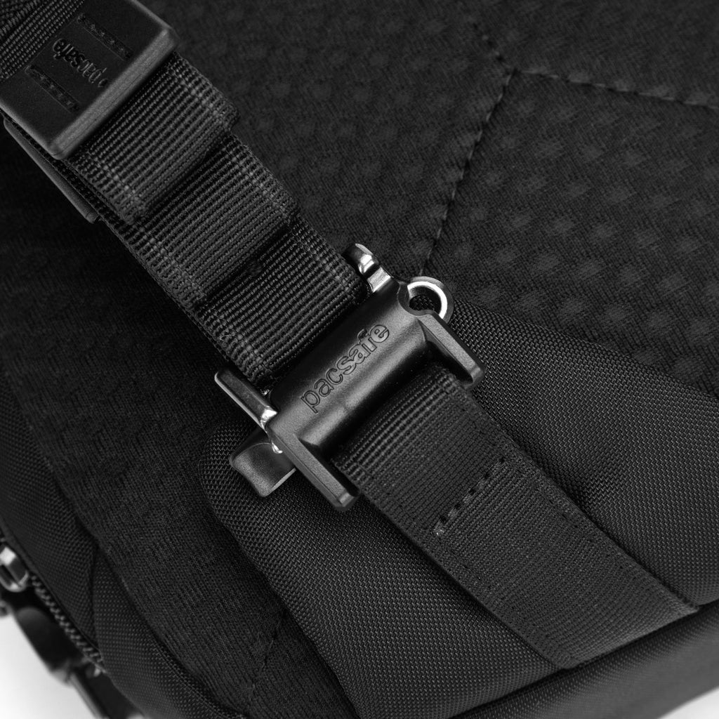 Pacsafe® V 科技防盜斜孭胸袋