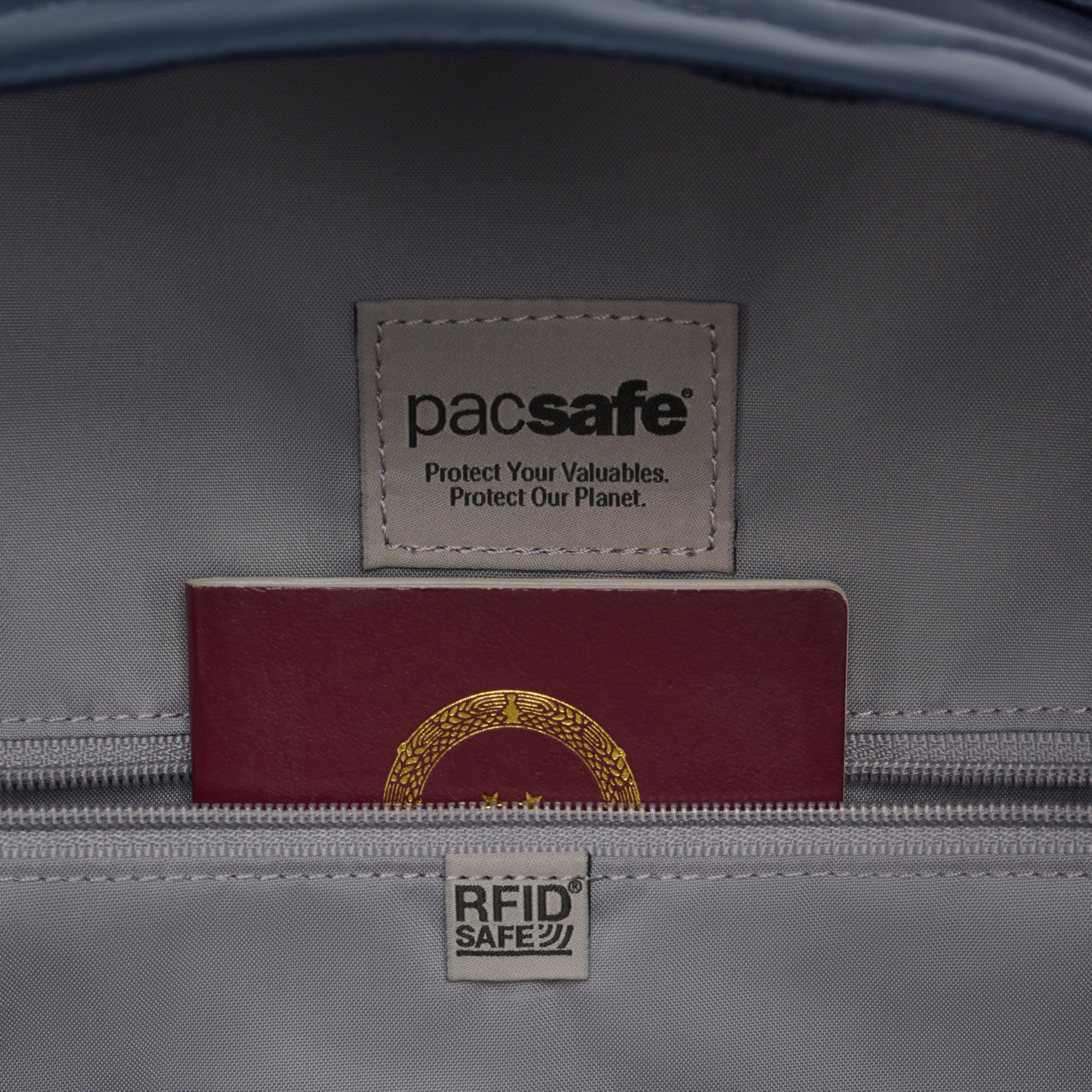 Pacsafe® W 10L 防盜背囊