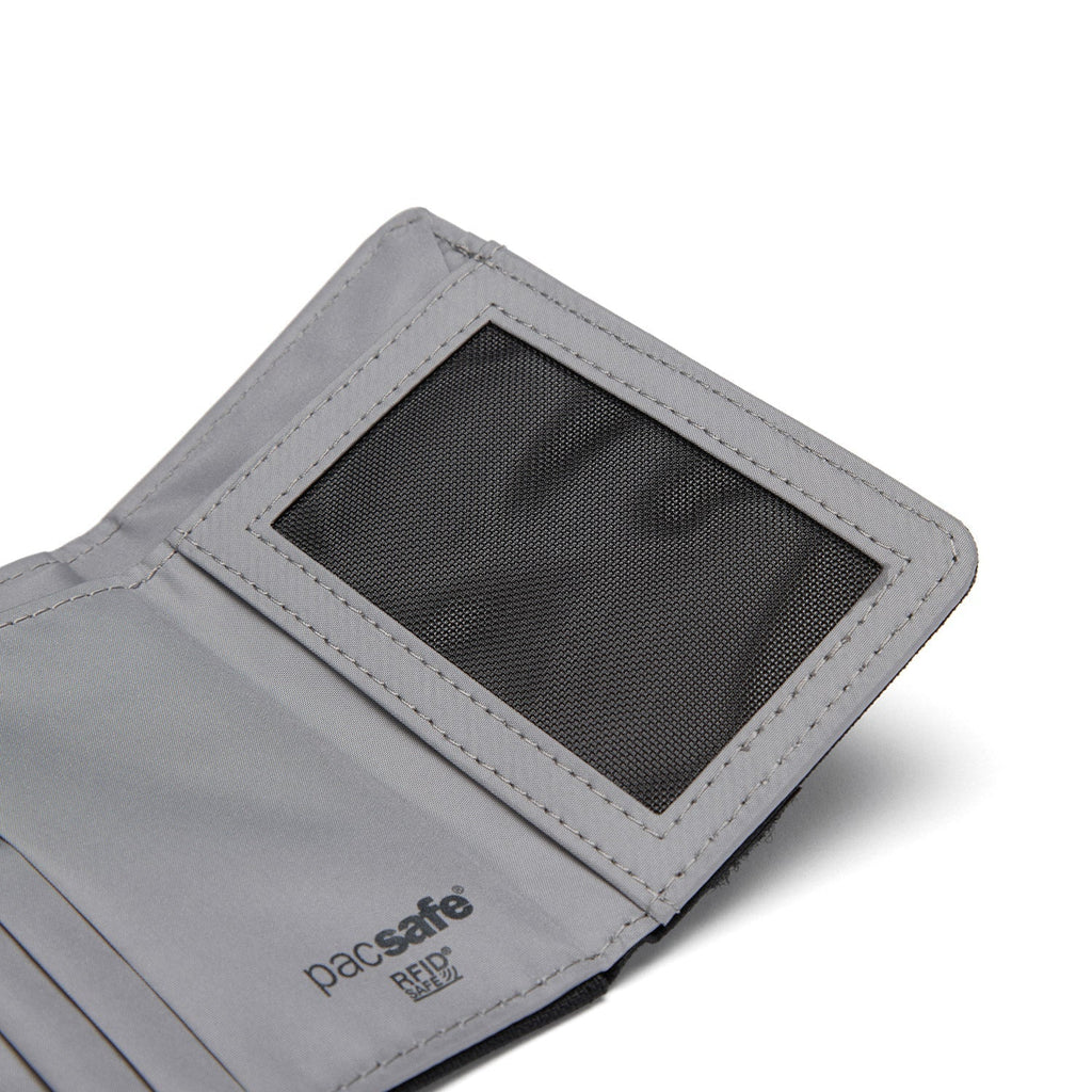 RFIDsafe® RFID 屏敝三摺銀包