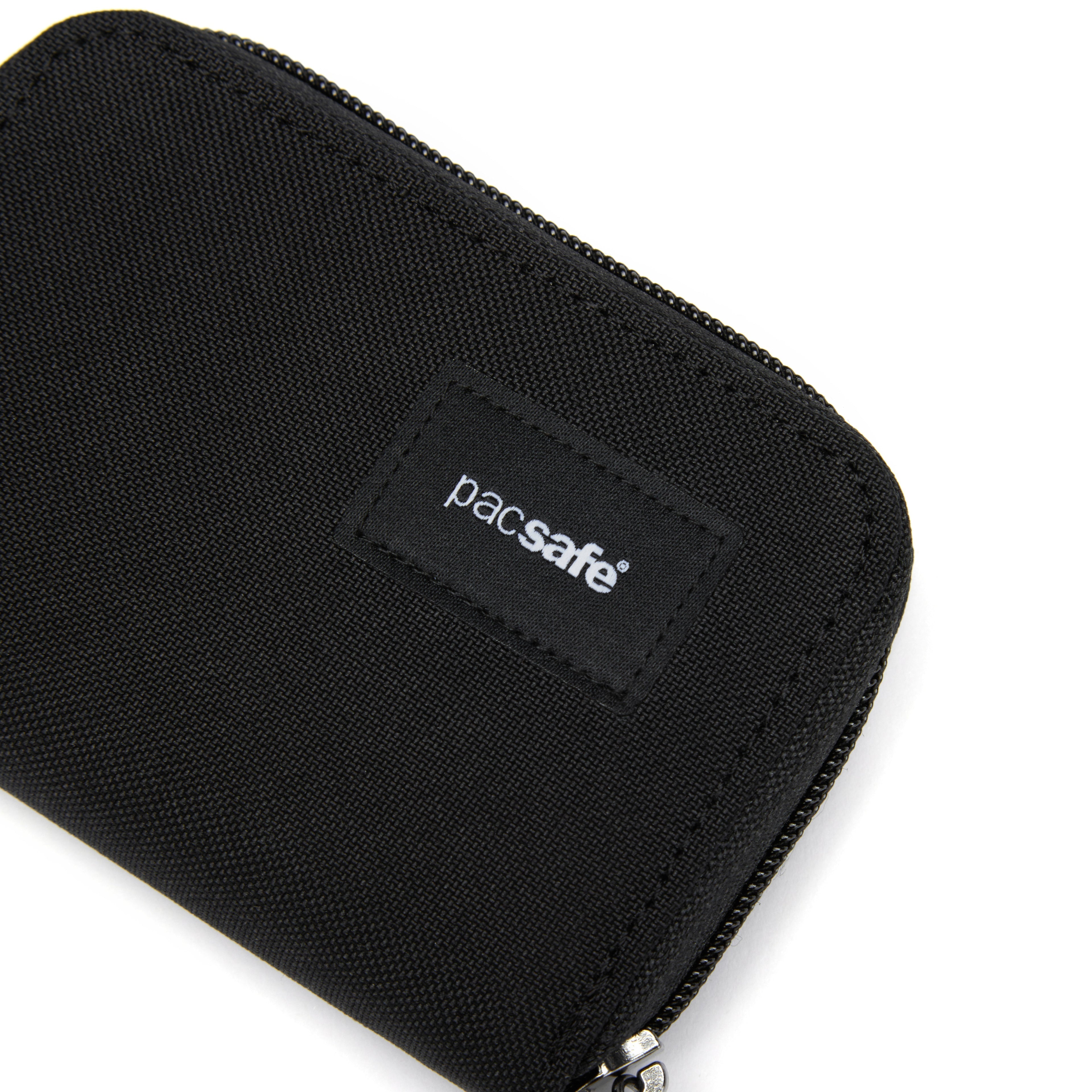 Pacsafe® RFIDsafe® RFID 屏蔽咭片銀包