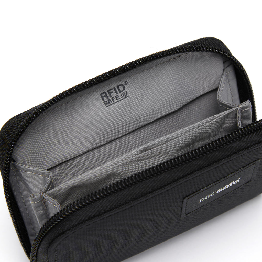 Pacsafe® RFIDsafe® RFID 屏蔽咭片銀包