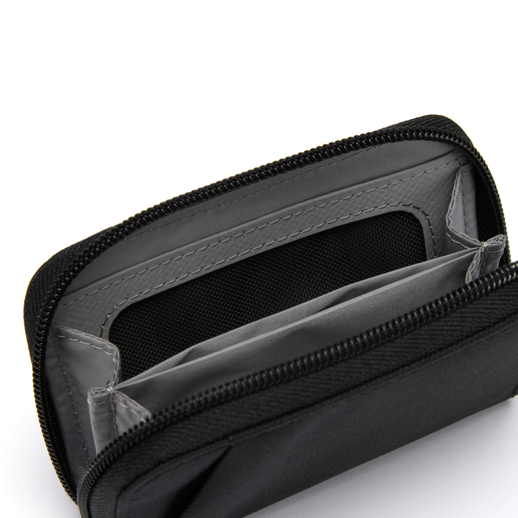 Pacsafe® RFIDsafe® RFID 屏蔽咭片銀包