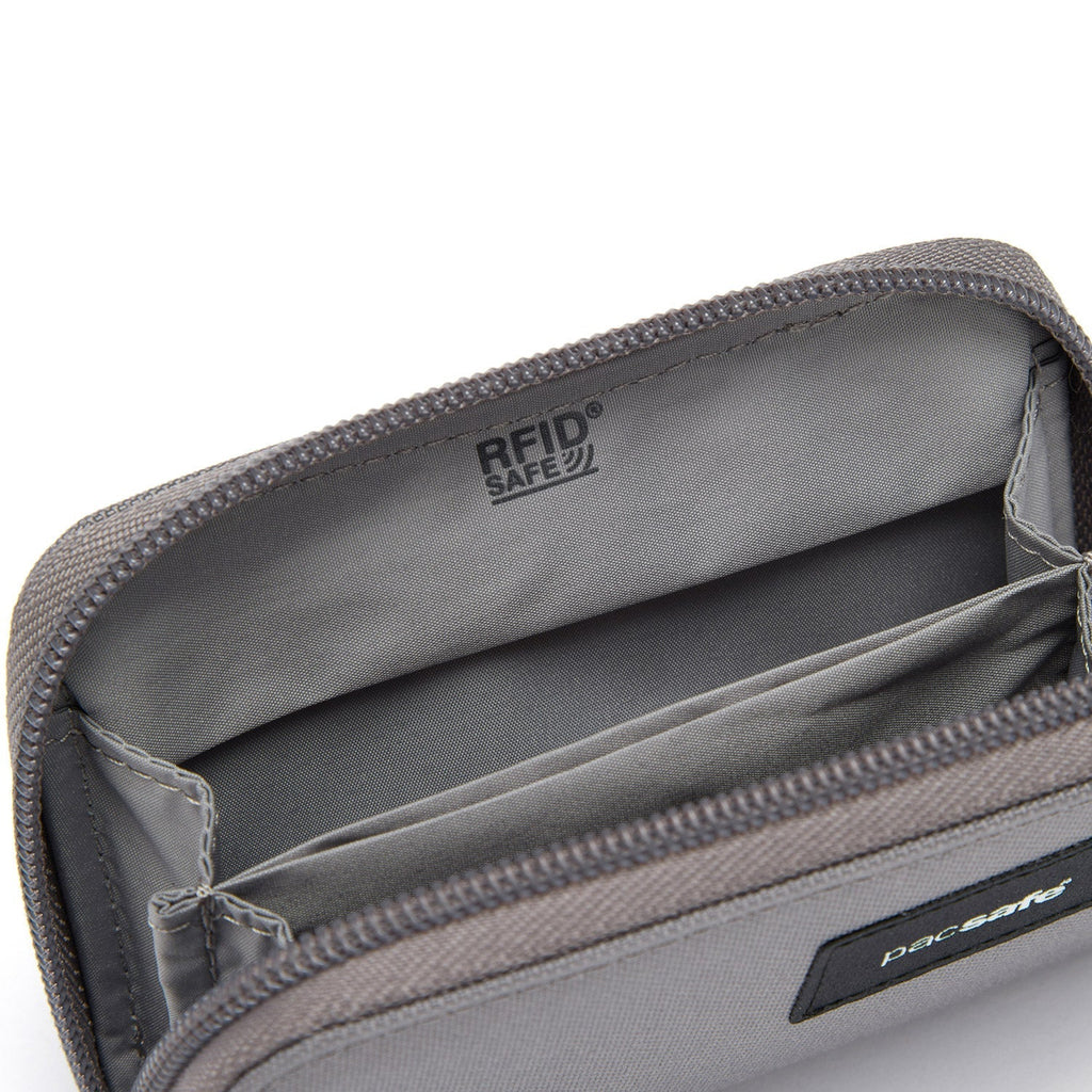 Pacsafe® RFIDsafe® RFID 屏蔽咭片銀包