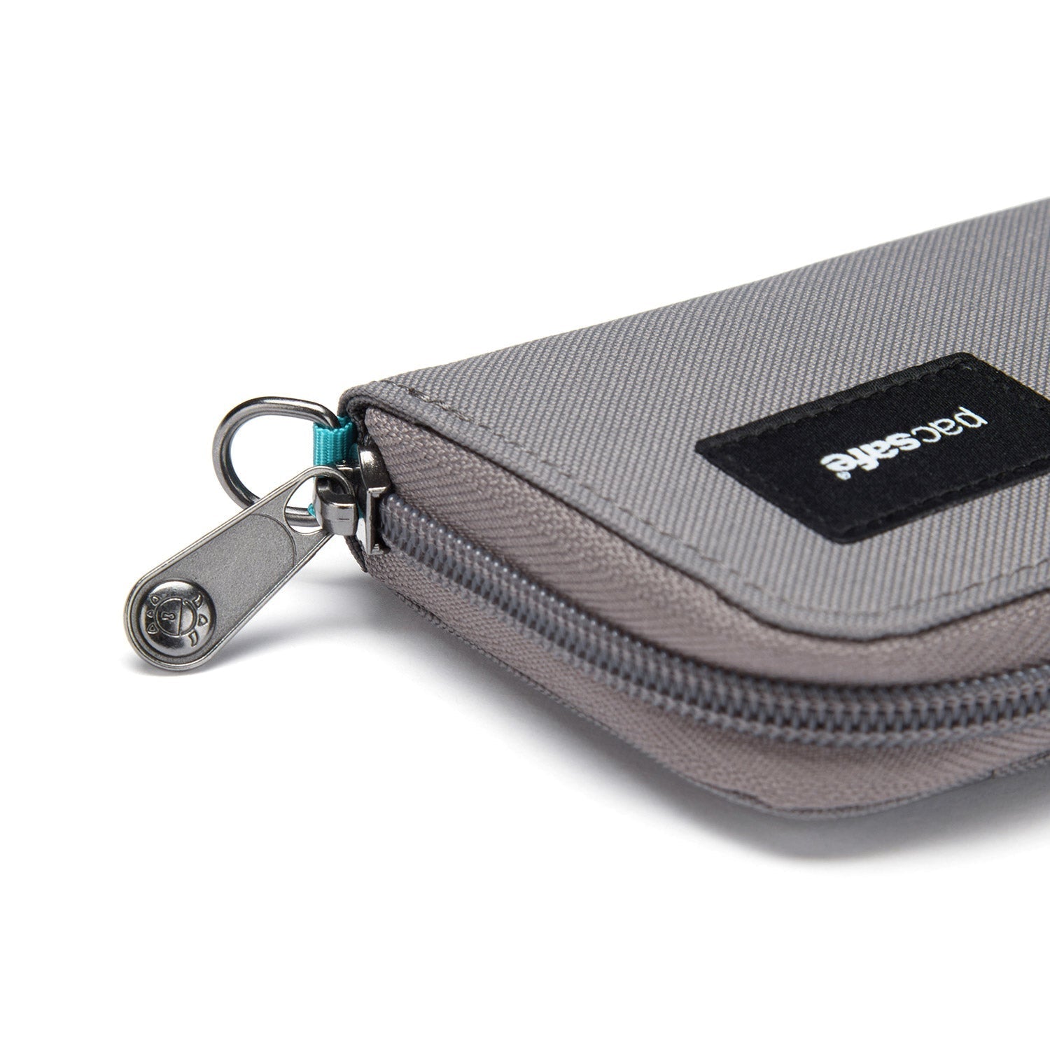 Pacsafe® RFIDsafe® RFID 屏蔽咭片銀包