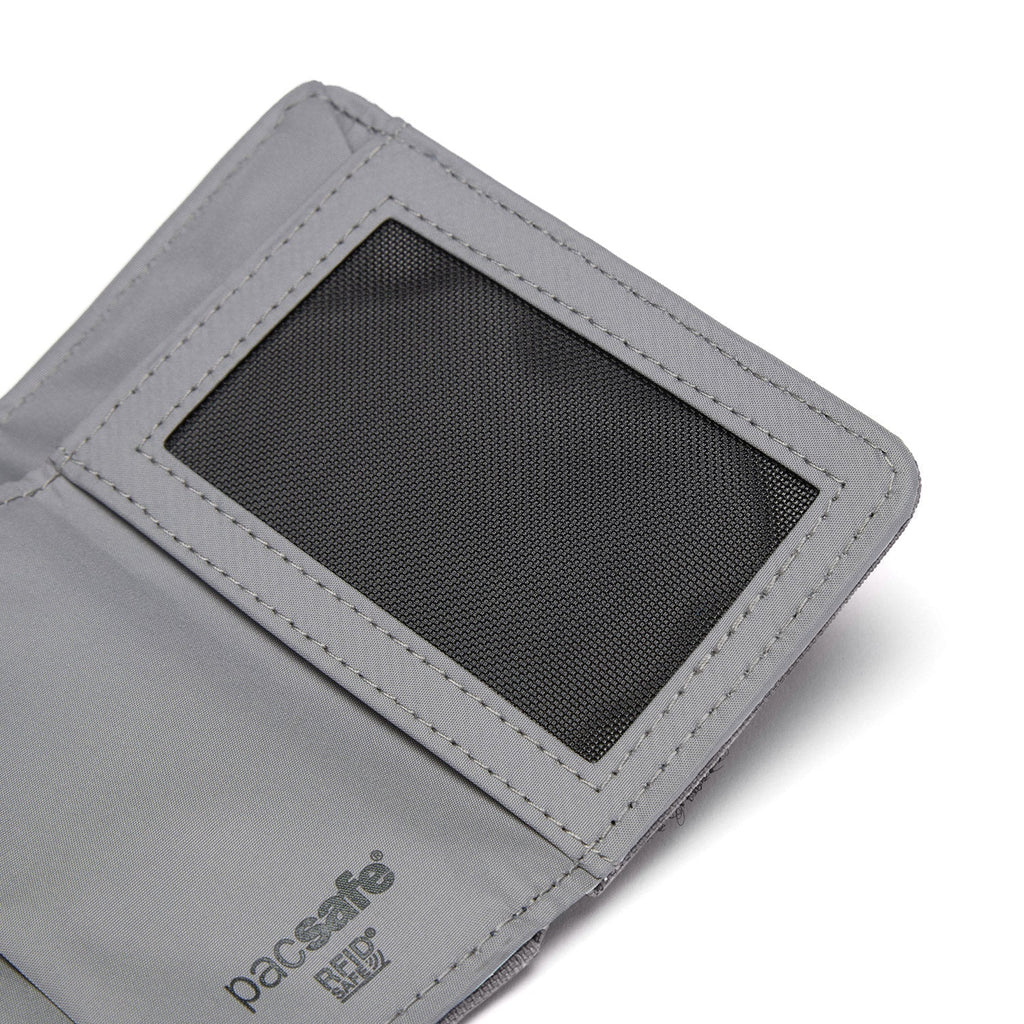 RFIDsafe® RFID 屏敝三摺銀包