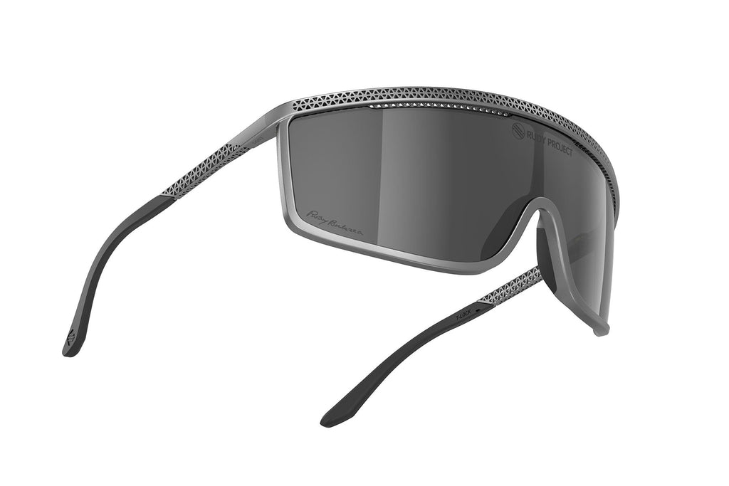 Performance 40