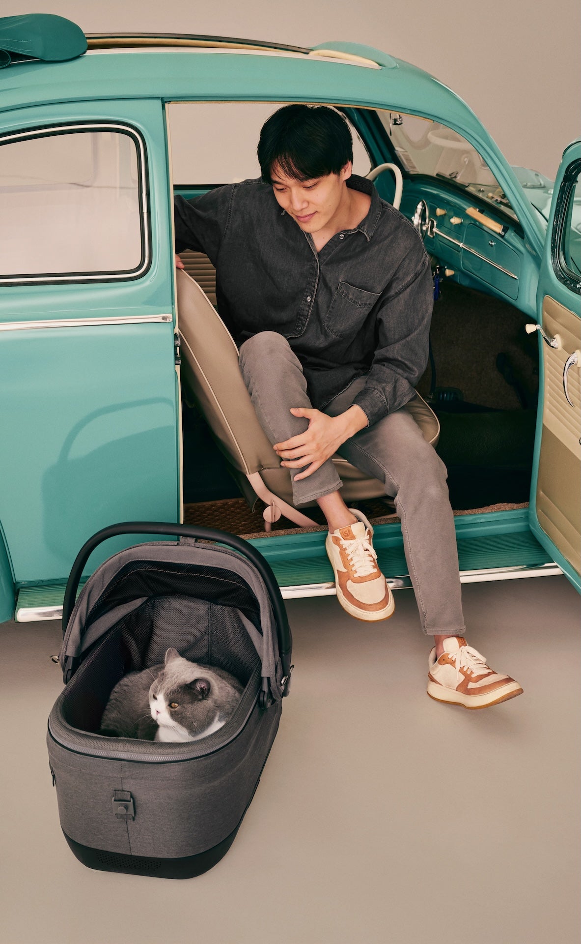 Tavo Pets Maeve™ iso6X Wind Series - Tavo’s  newest crash-tested car seat! Please Note Shipping Time Frame in Description
