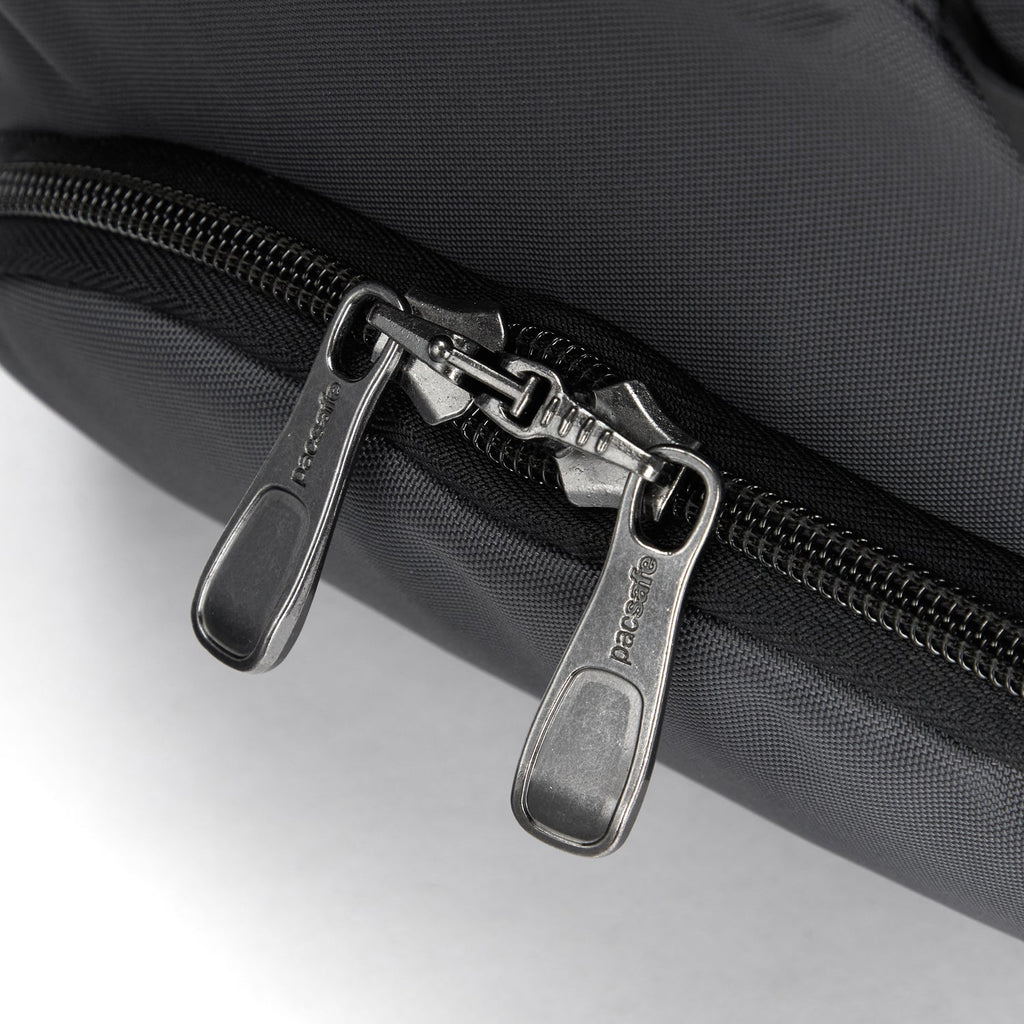 Pacsafe® EXP35 防盜旅行背囊